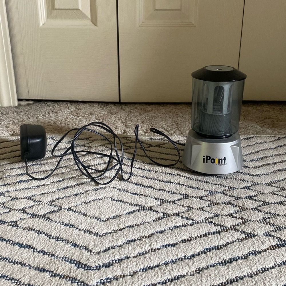 iPoint by Westcott Electric Pencil Sharpener